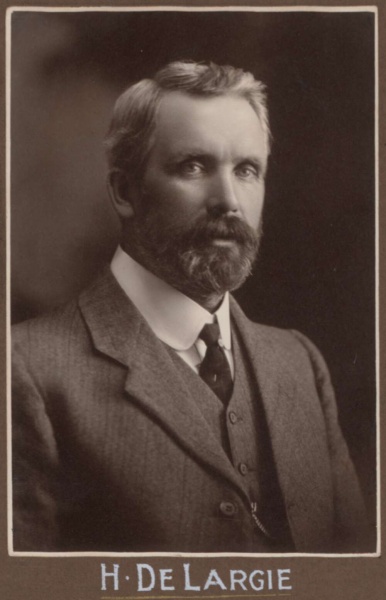 File:DeLargie.jpg